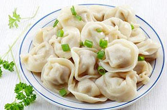 怎么煮餃子才能讓餡熟透，又不會煮破皮？